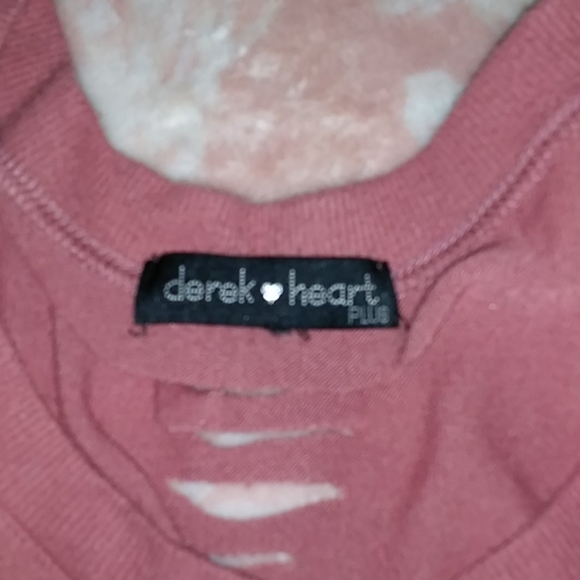 5/$20 - Picture 3 of 3